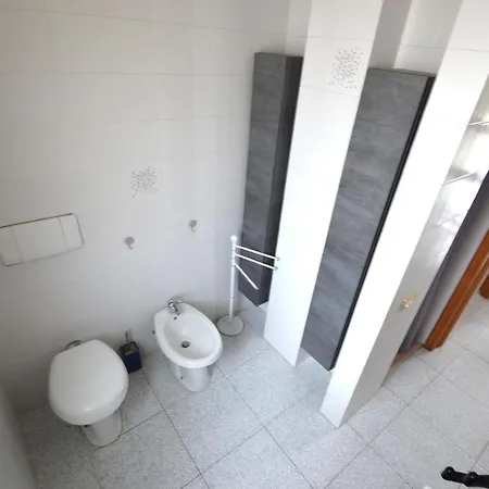 X6 Ll17 Con Ampio Balcone A Holiday home *